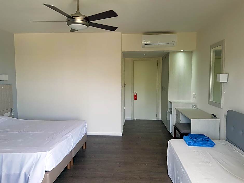 Aphrodite Beach Hotel