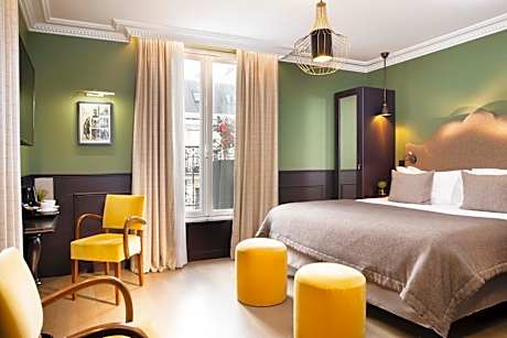 Deluxe Double Room with Terrace and with Private Hammam Access