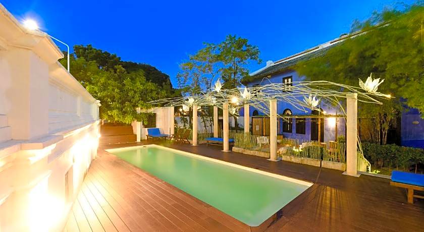 Cheong Fatt Tze - The Blue Mansion