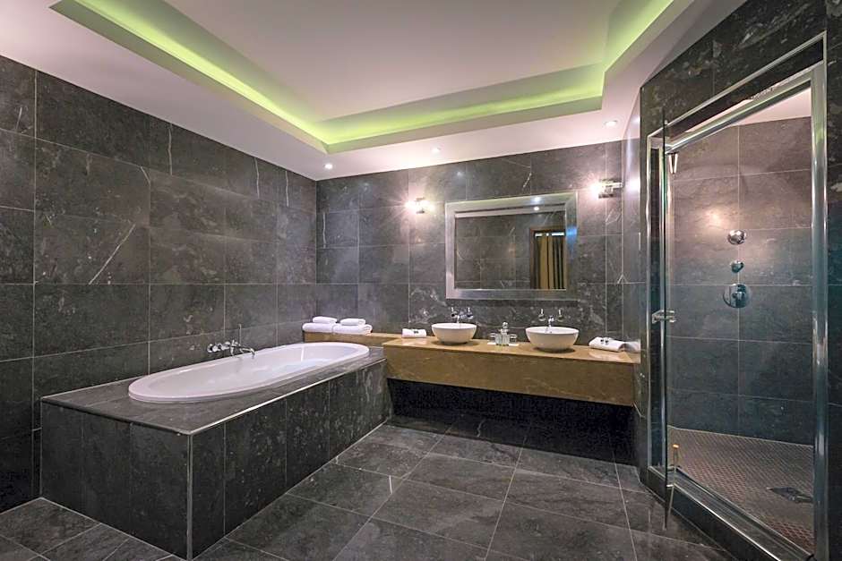 Loughrea Hotel & Spa