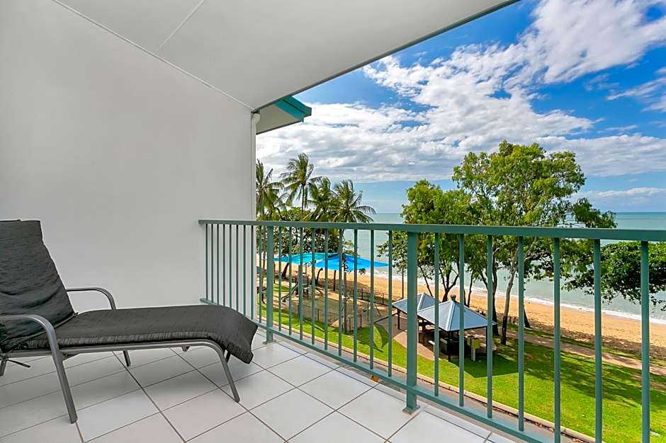 Beachfront Apartments on Trinity Beach