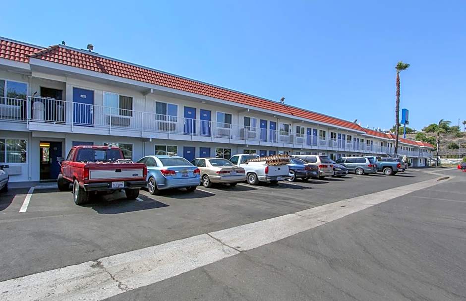 Motel 6-La Mesa, CA - San Diego
