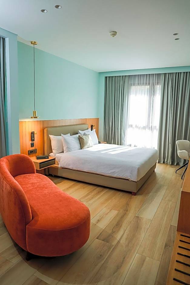 ParkTower Suites