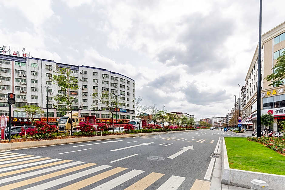 Vienna Hotel Meizhou Mei County Airport