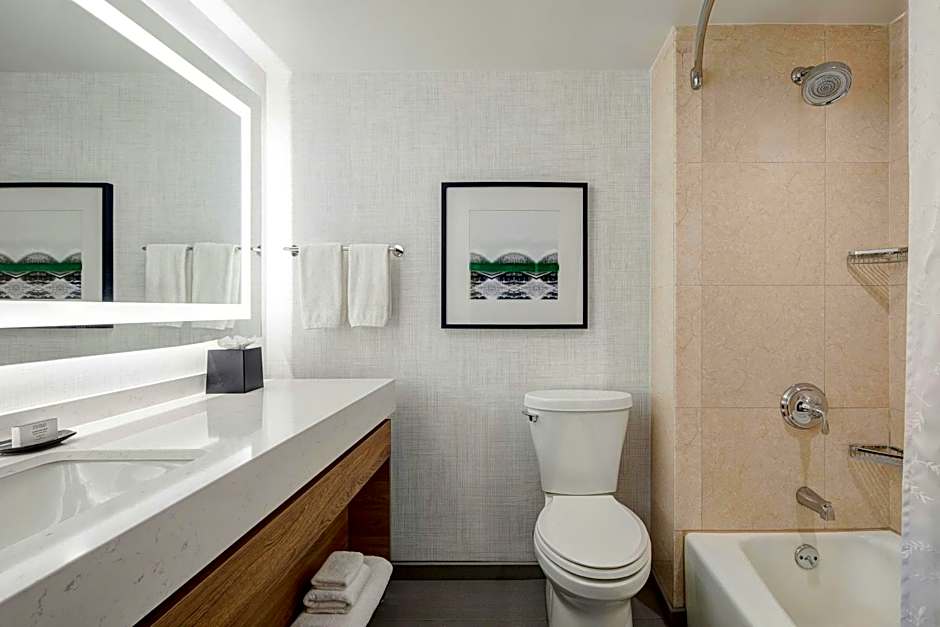 Sheraton Westport Plaza Hotel St. Louis