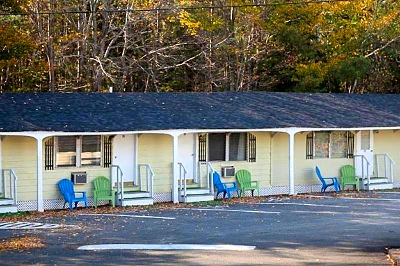 Robbins Motel