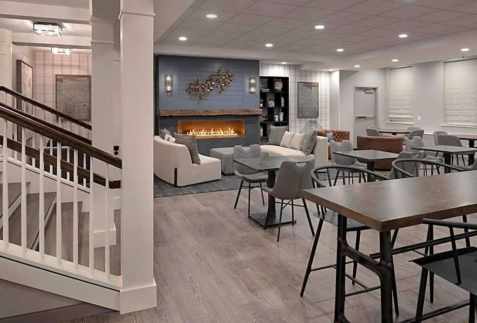 Holiday Inn Express St. Albans By IHG