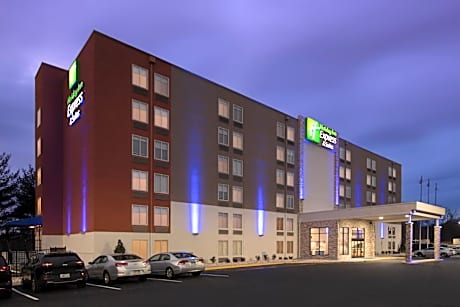 Holiday Inn Express & Suites College Park-University Area By IHG