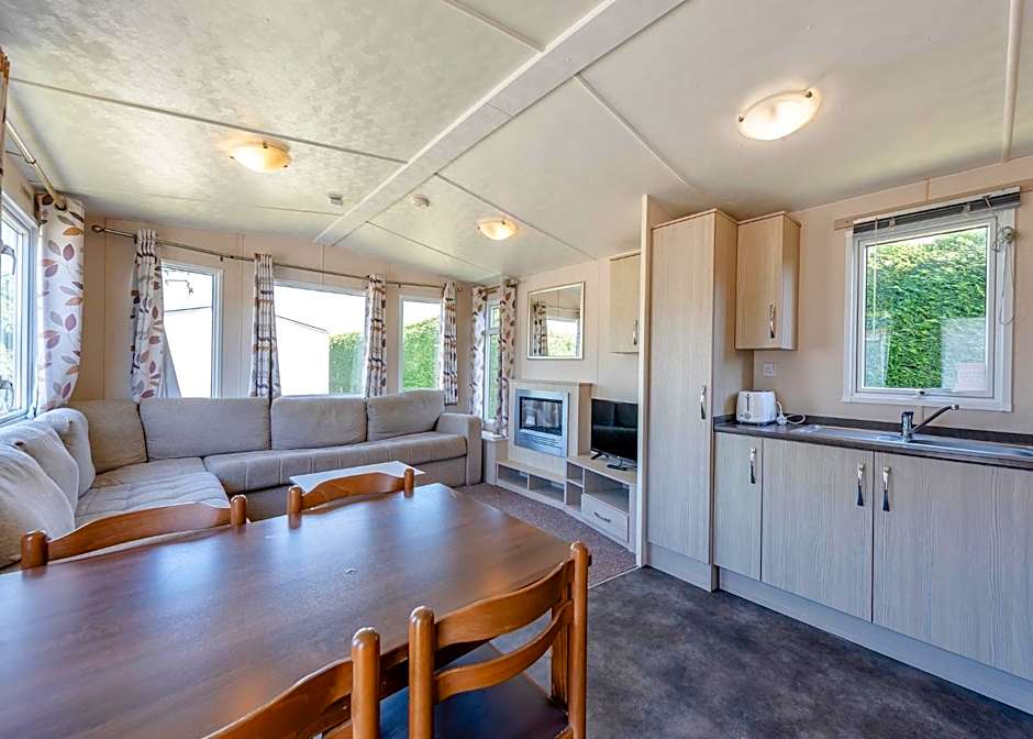 Riverside Caravan Park