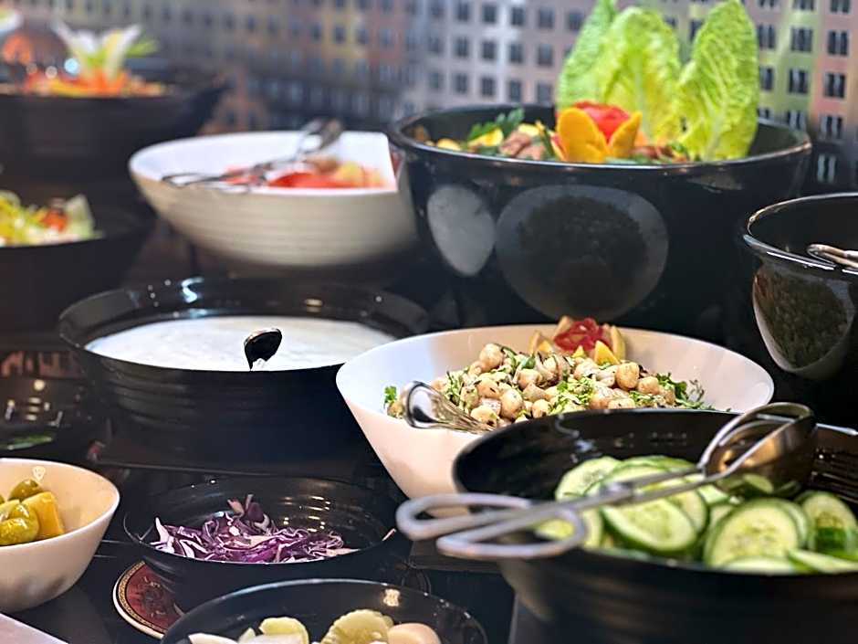 Grand Continental Flamingo Hotel