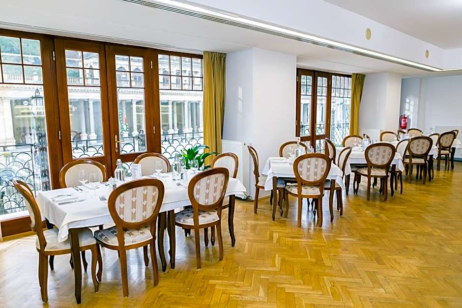 Art Deco WOLKER by ASTORIA Hotel & Medical Spa