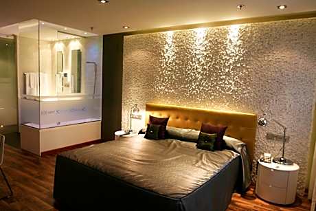 Double Room with Bath