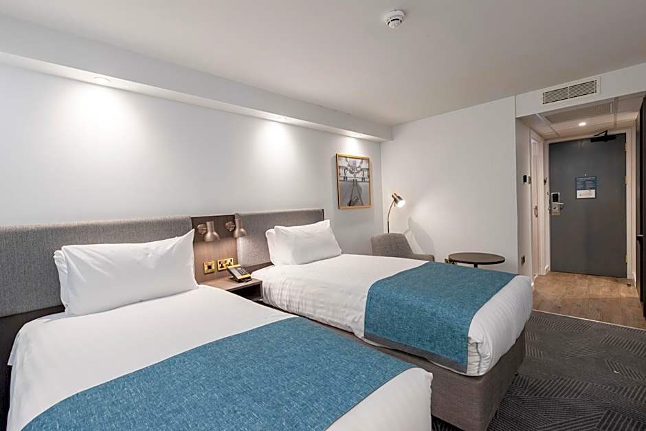 Holiday Inn Bristol Airport By IHG