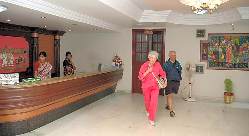 Hotel Gnanam Thanjavur