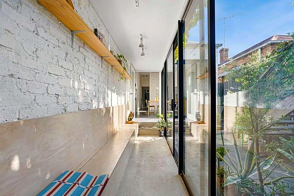 A Designer Terrace House by Edinburgh Gardens