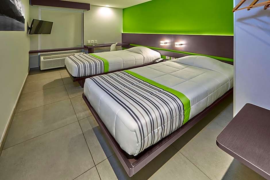 City Express Junior by Marriott Cancun