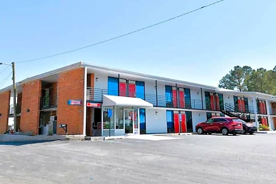 OYO Hotel Valdosta GA I-75