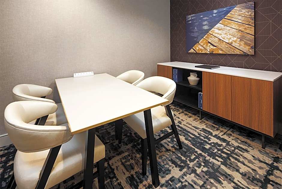 Homewood Suites by Hilton Minneapolis-New Brighton