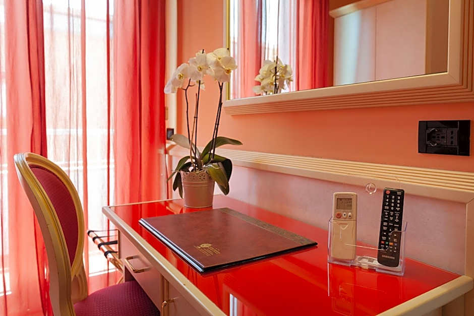Hotel Mondial