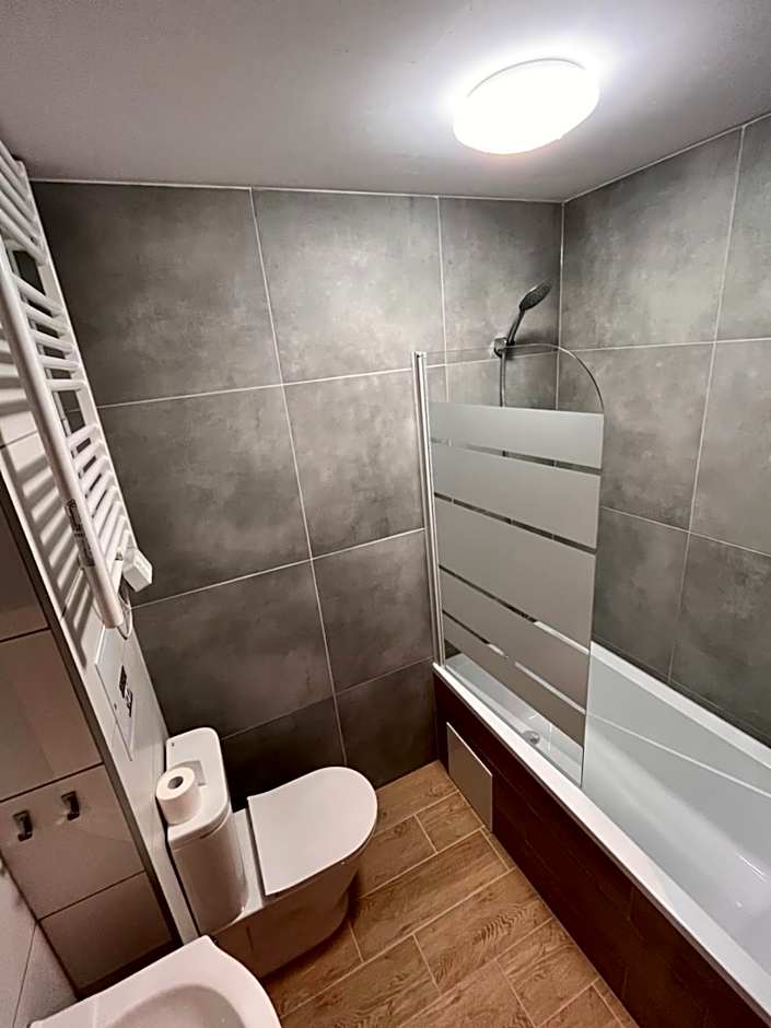 3 Budget Stay Apartments