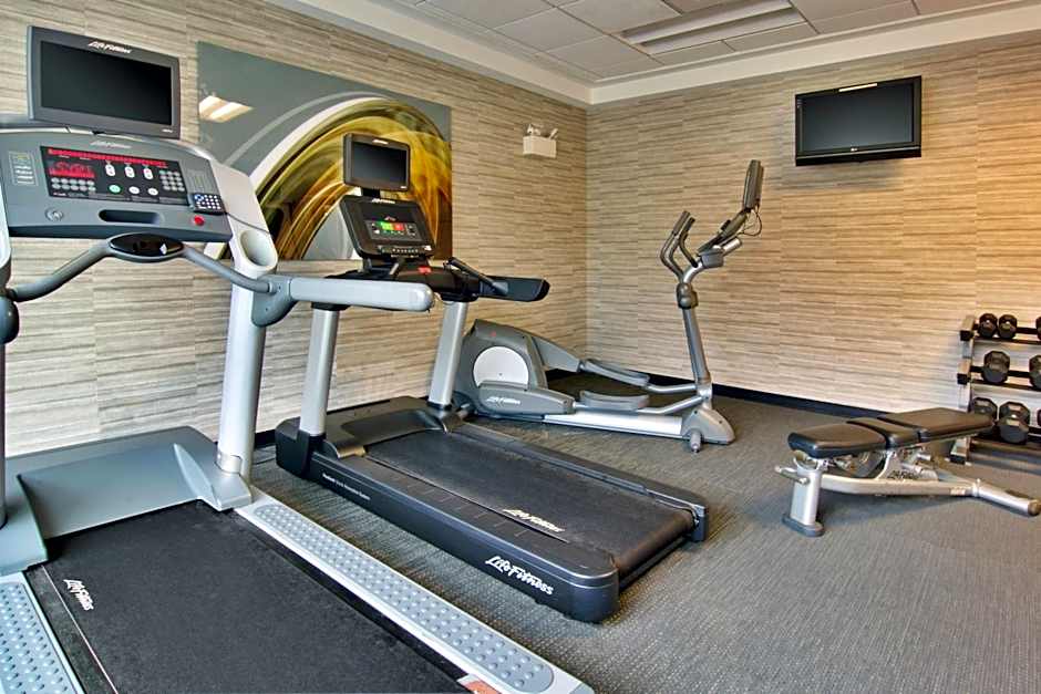 Courtyard by Marriott Clarksville