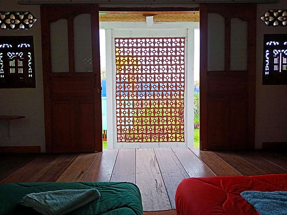 Black Lava Hostel and Lodge