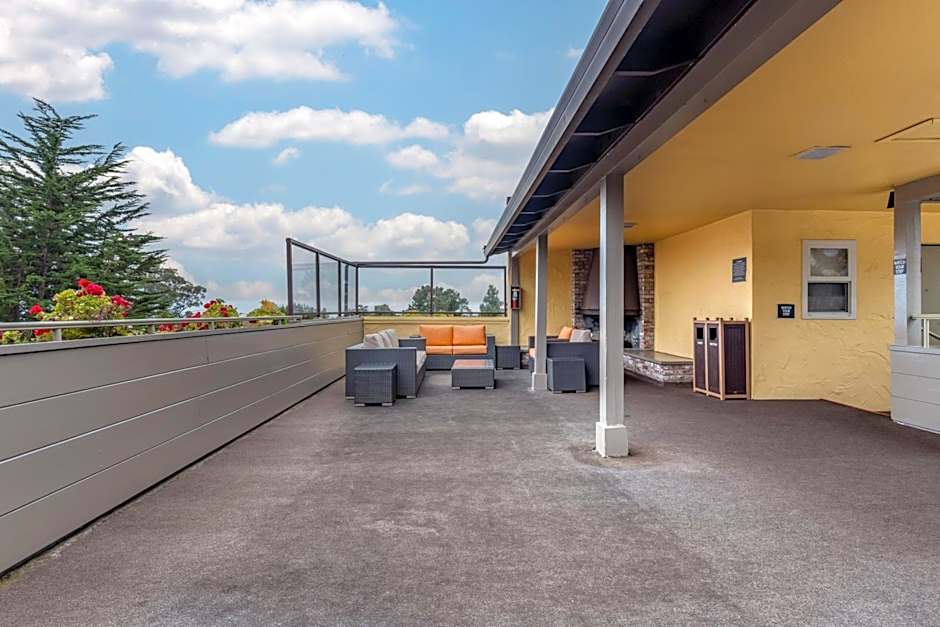 Best Western Carmel's Town House Lodge