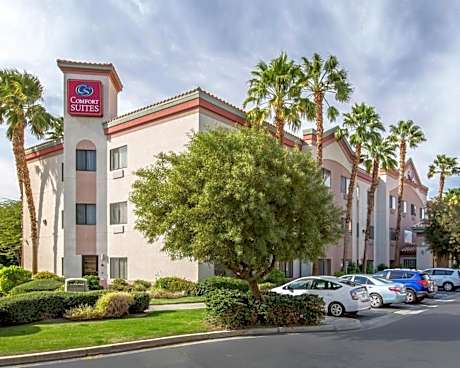 Comfort Suites Palm Desert