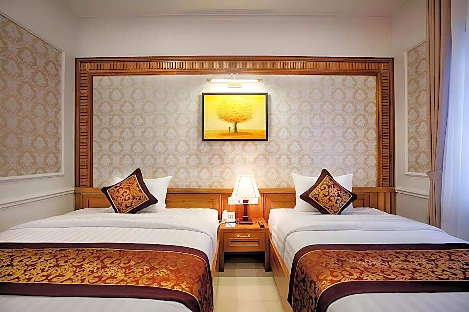 Riverside Hotel Quang Binh