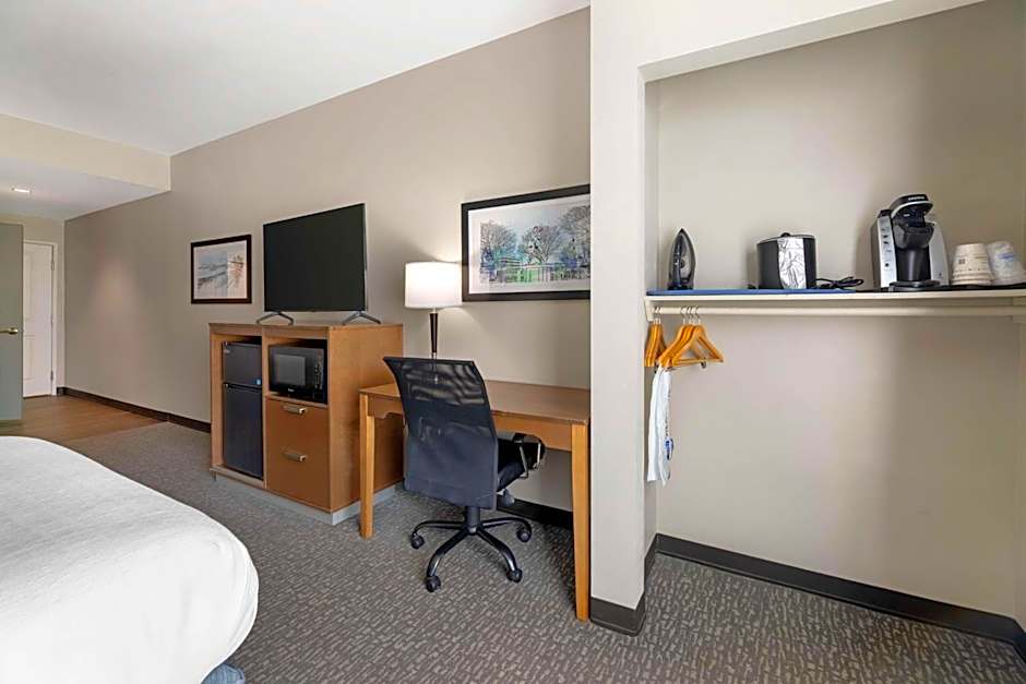 Best Western Plus Executive Residency Marion