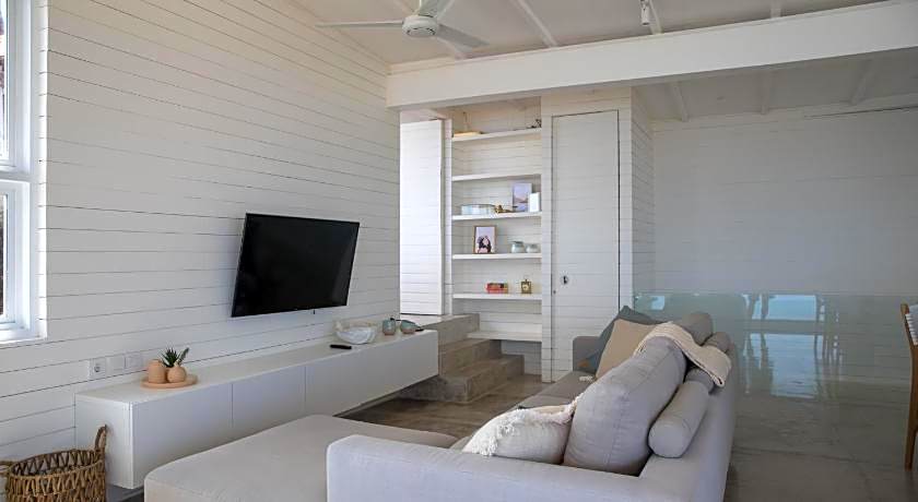 Mahi Mahi Villa and Suites