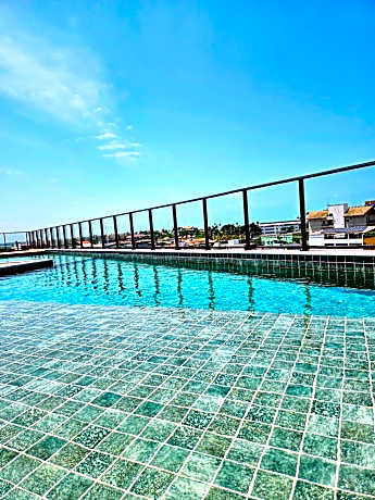 Edifício Porto City, estrutura completa no centro de Porto By HM