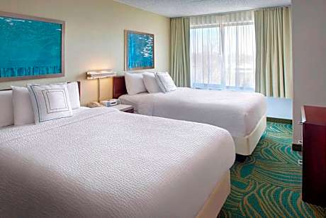 Suite, 2 Double Beds (Mobility/Hearing Accessible, Tub)