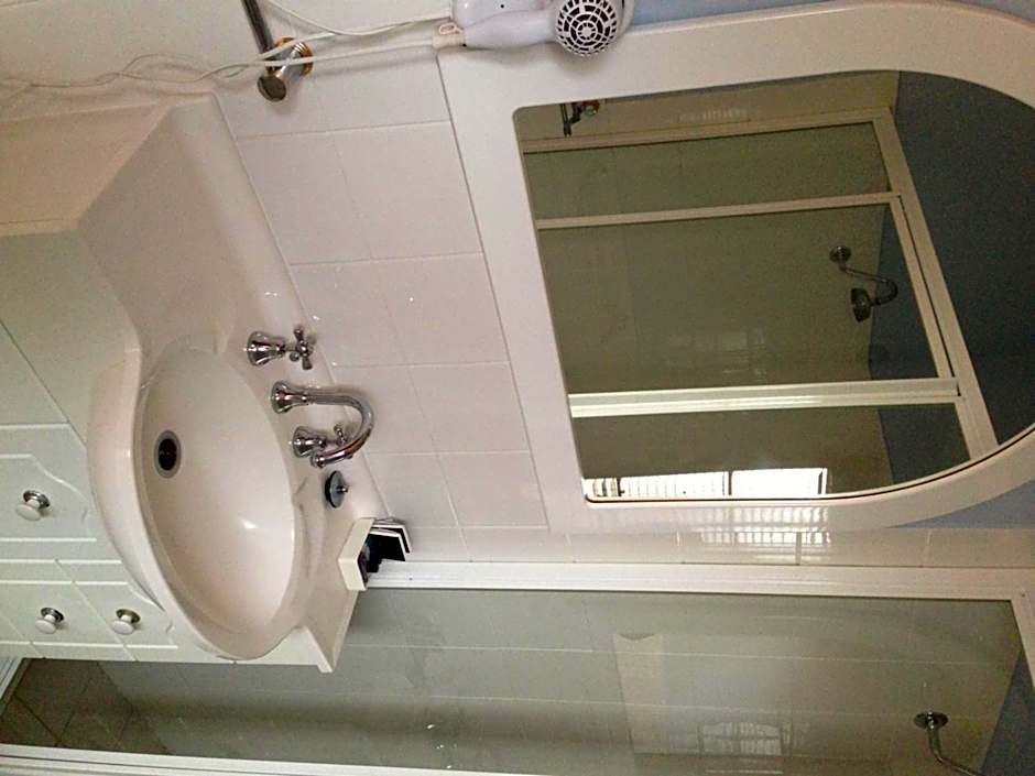 Loxley On Bellbird Hill