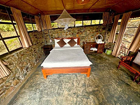 Bungalow with Sea View