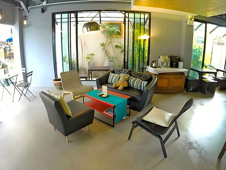 Sea Front Home Boutique - Patong Beach