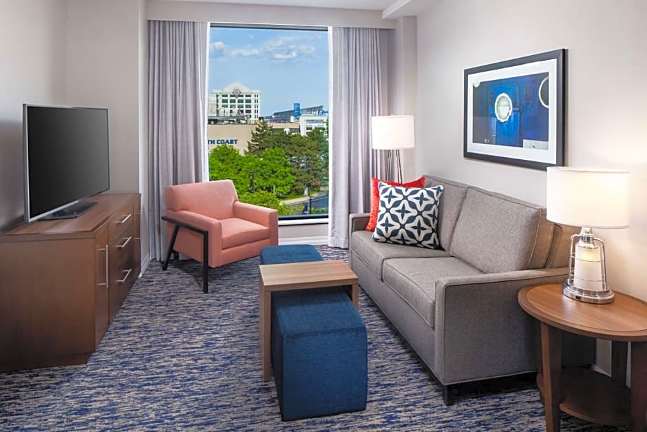 Homewood Suites by Hilton Boston Seaport