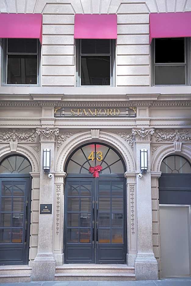 Hotel Stanford