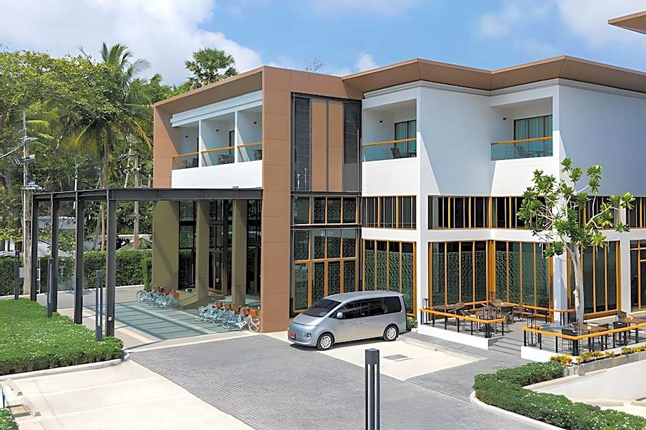 Bella Nara Phuket Naiyang Beach