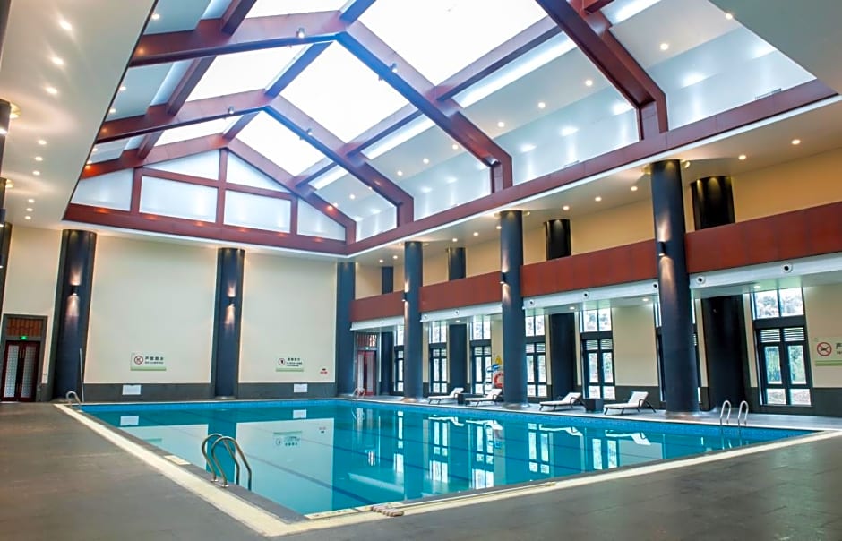 Kuaiji Mountain Yangming Hotel