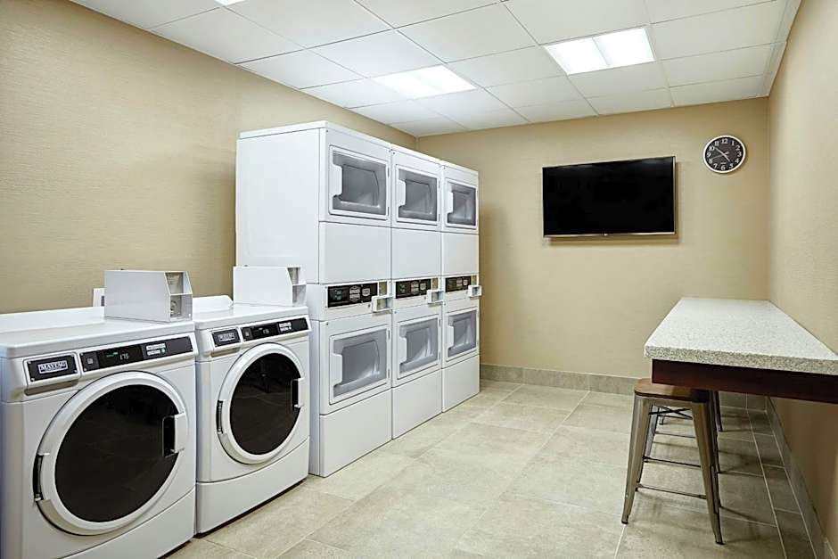 AC Hotel by Marriott Dallas Downtown