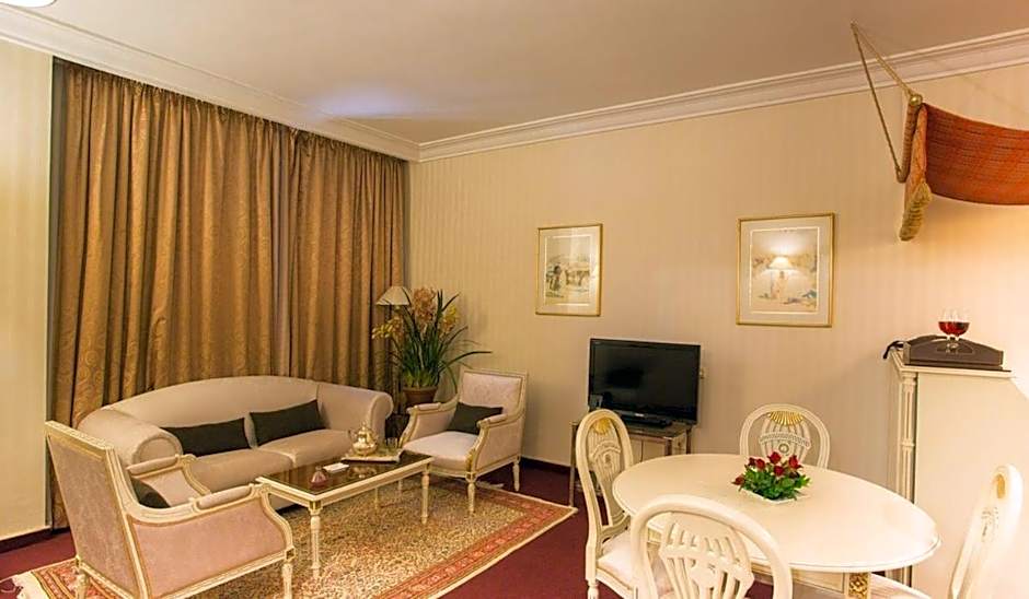 Hôtel Belvédère Fourati