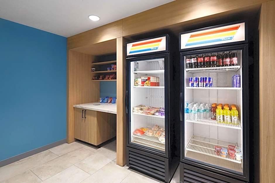 Hawthorn Extended Stay by Wyndham Kingman