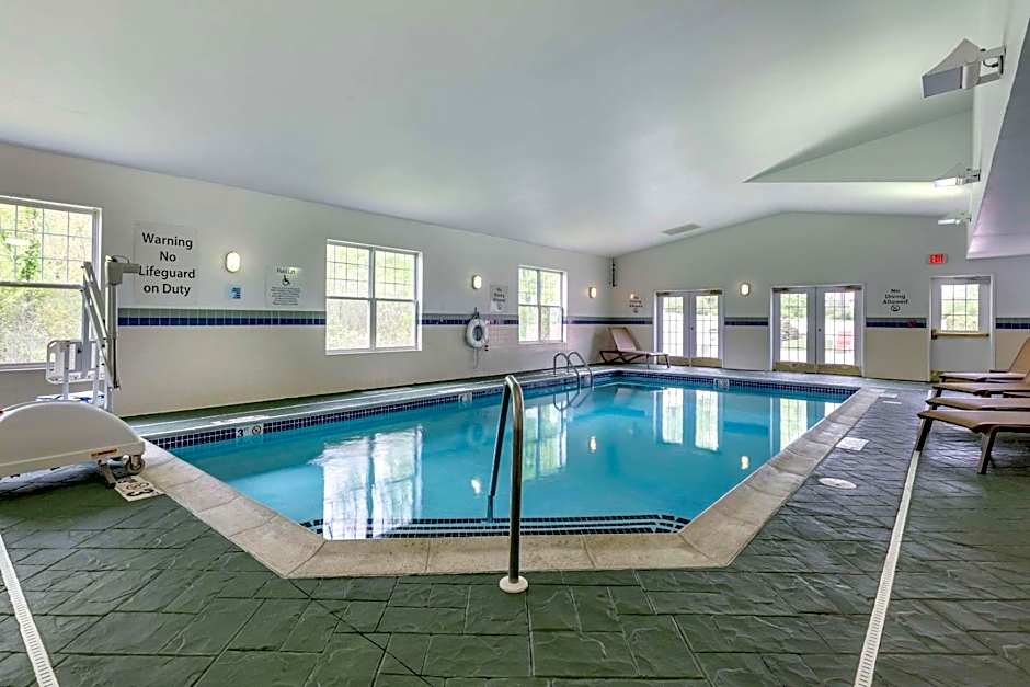 Comfort Inn & Suites