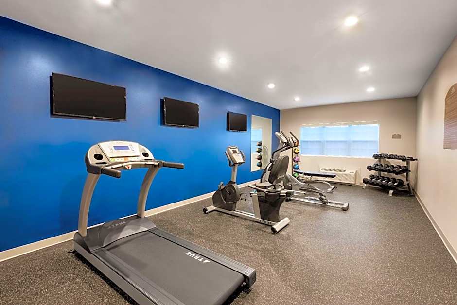 Microtel Inn Suites by Wyndham Warsaw