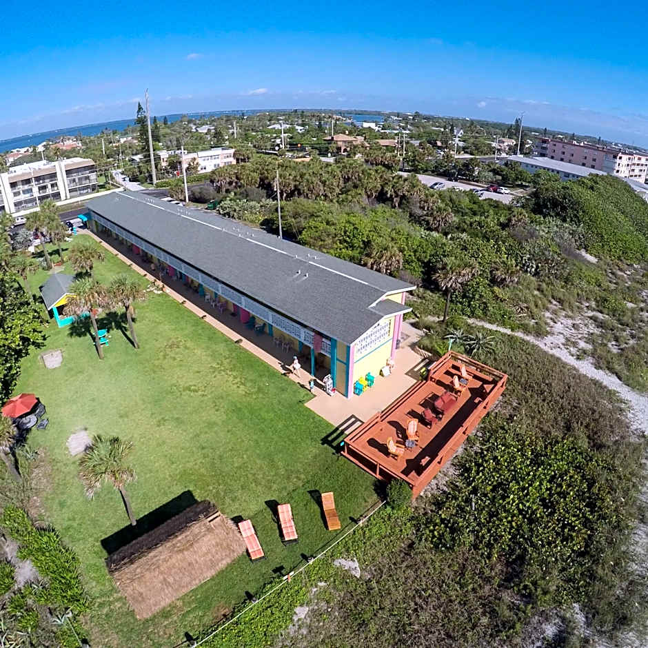 South Beach Inn - Cocoa Beach