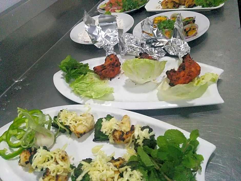 Urban Rose Hotel & Apartments