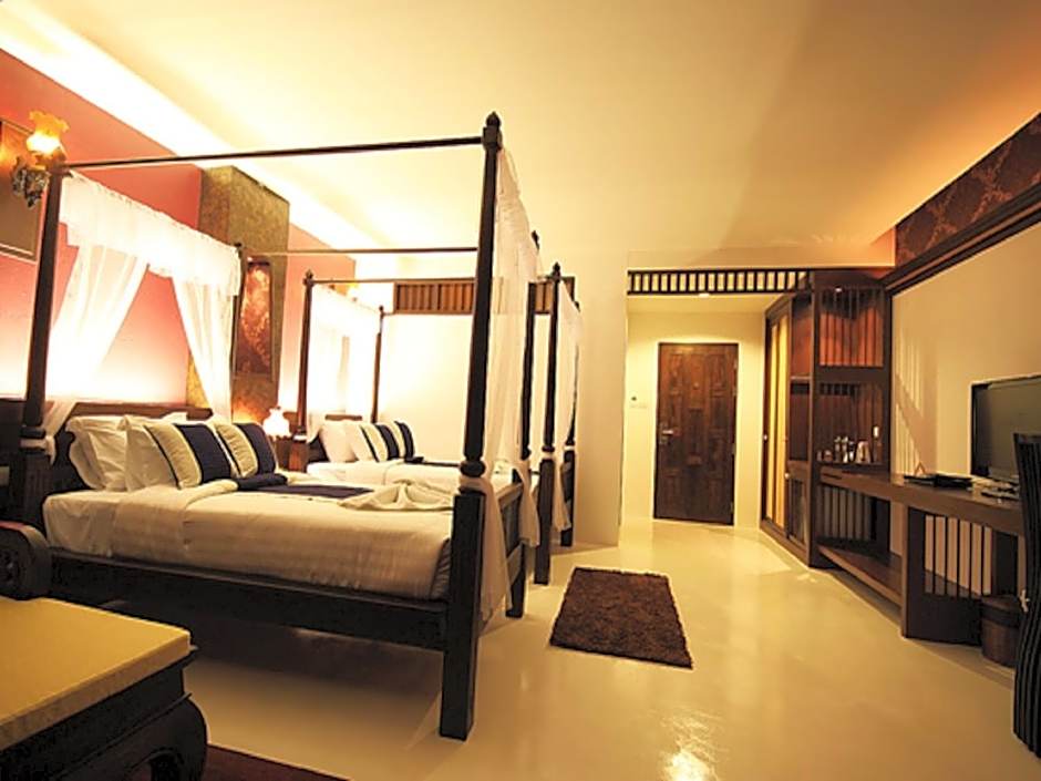 Dee Andaman Hotel