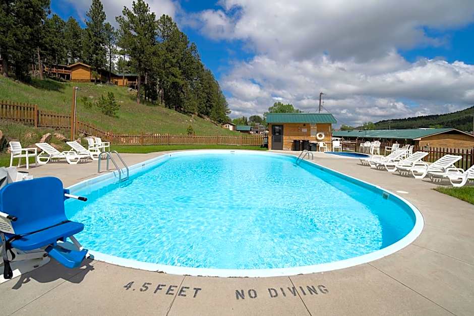 Rock Crest Lodge & Cabins