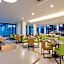 De Hug Hotel and Residence